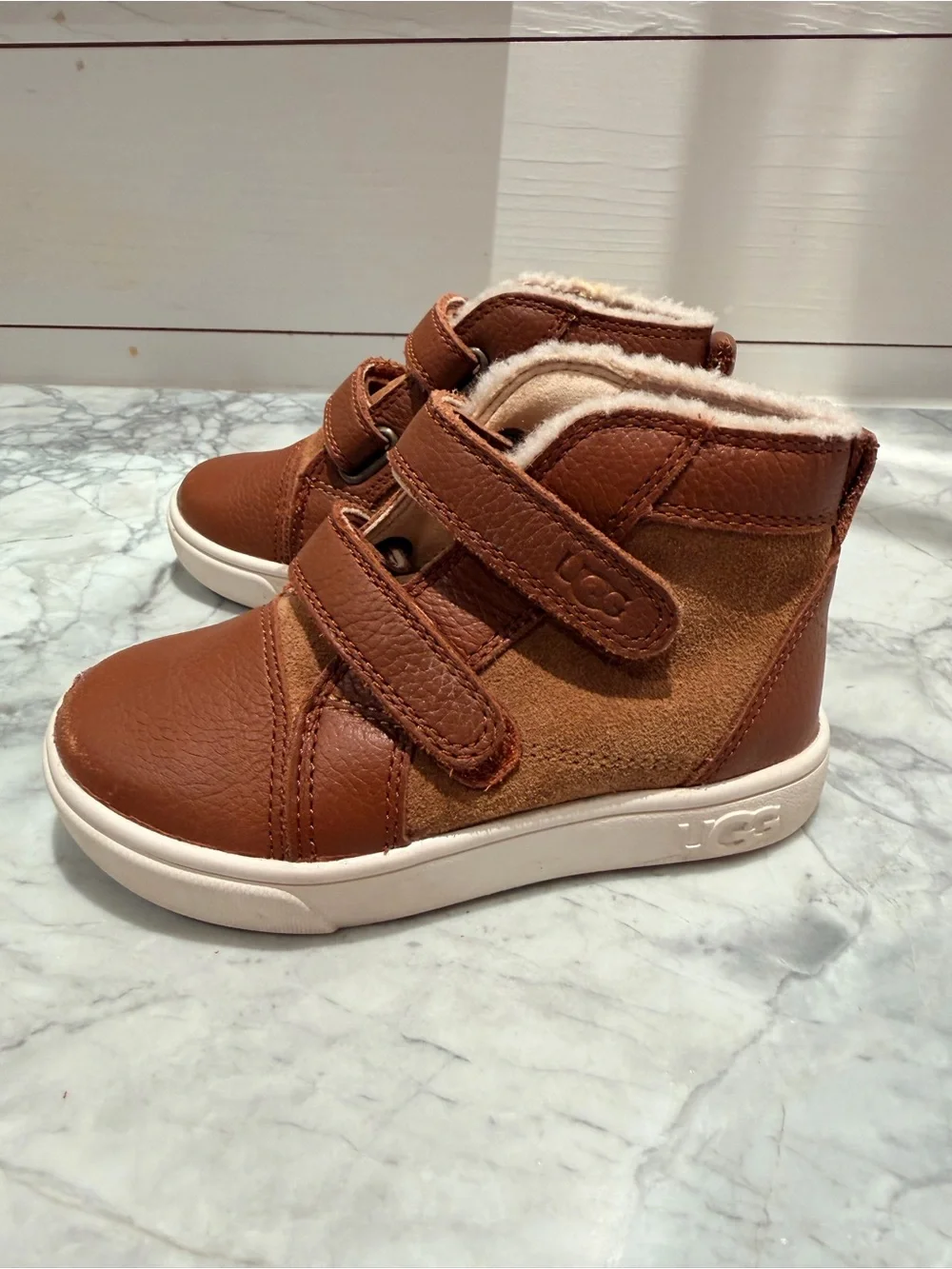 UGG Kids Rennon Chestnut Brown Shearling Velcro Sneaker Boots